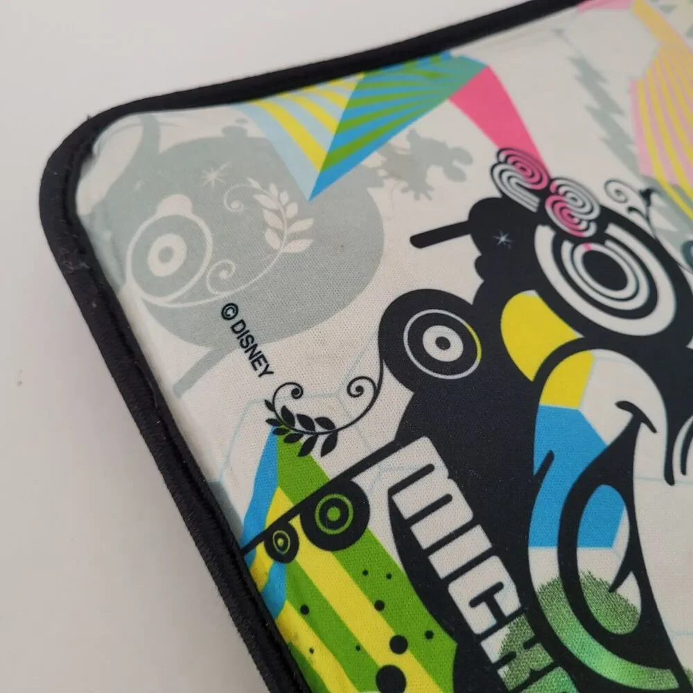 Disney Mickey & Minnie Reversible Neoprene Laptop‎ Cover Sleeve 13x10 Colorful
